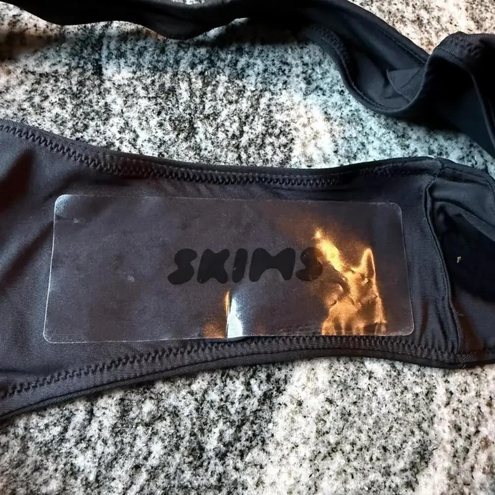 SKIMS Swim Logo Hardware Bikini Bottom Onyx Black Size S / US 4–6 NWT Rare